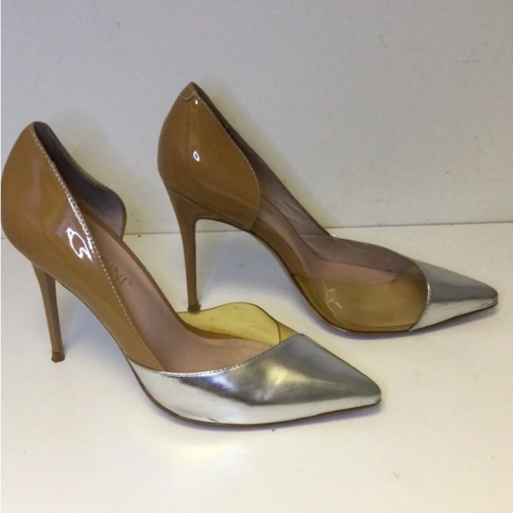 Heels - Picture 3 of 5